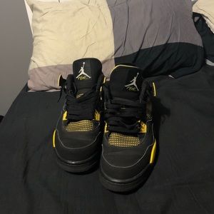 Jordan Retro 4s (Thunder)
